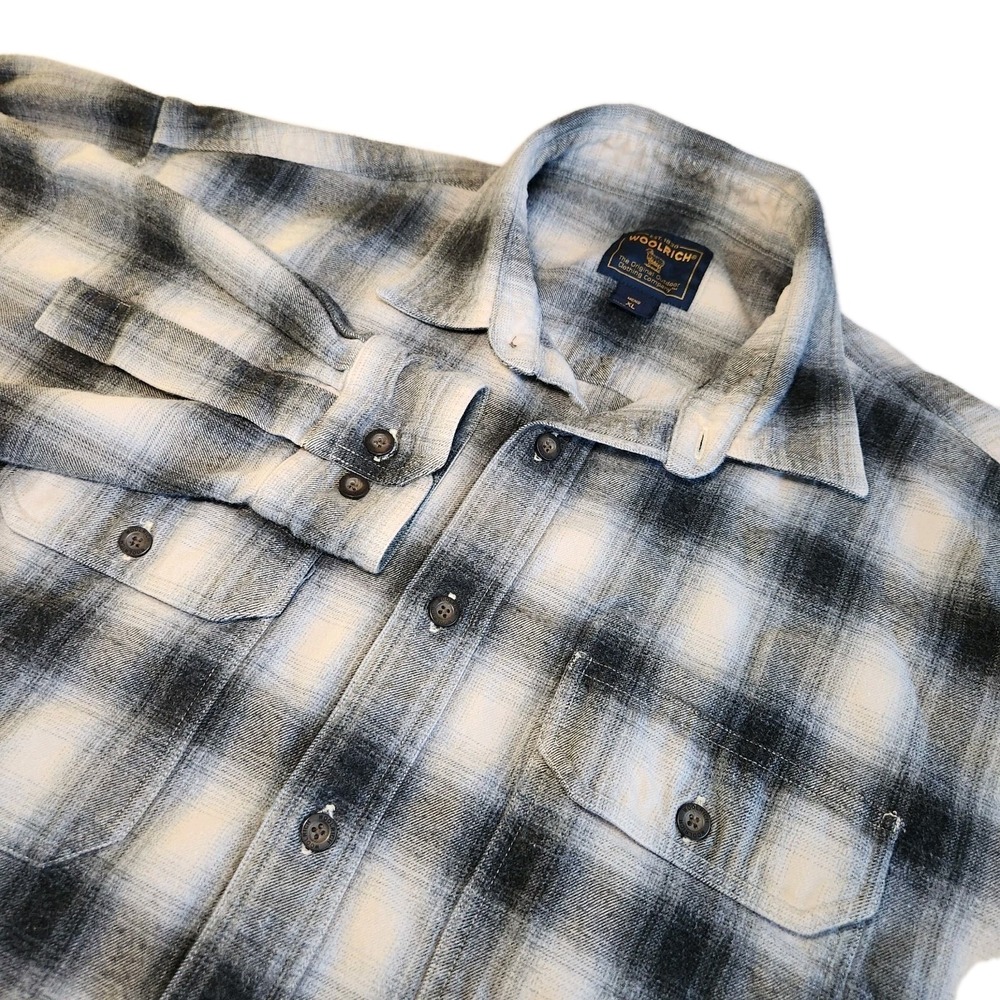 WOOLRICH Heavy Flannel Shirt Mens XL Gray Plaid‎ Long Sleeve Button Down VTG